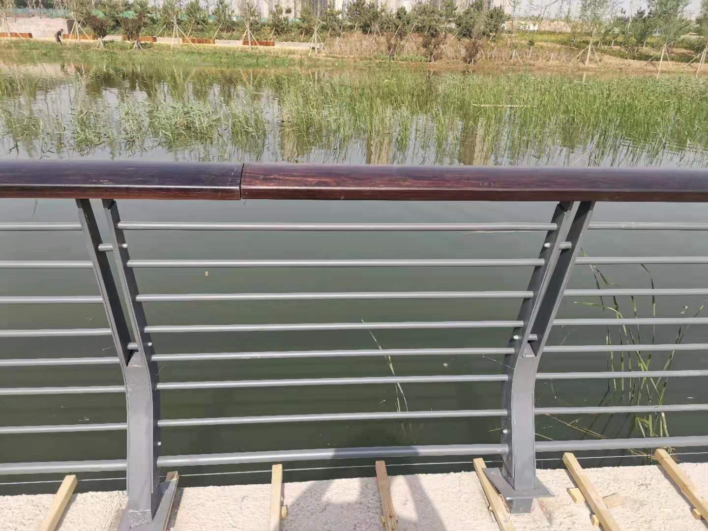 鹰潭市桥梁防撞护栏桥梁护栏 - 排名